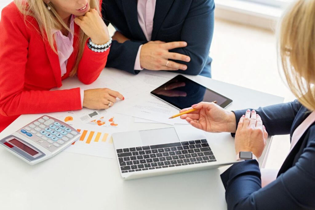 Financial Advisor